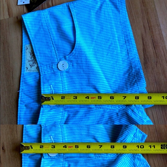 NEW LOST Shorts Blue Waist 32 Size 5 Junior - Picture 8 of 13
